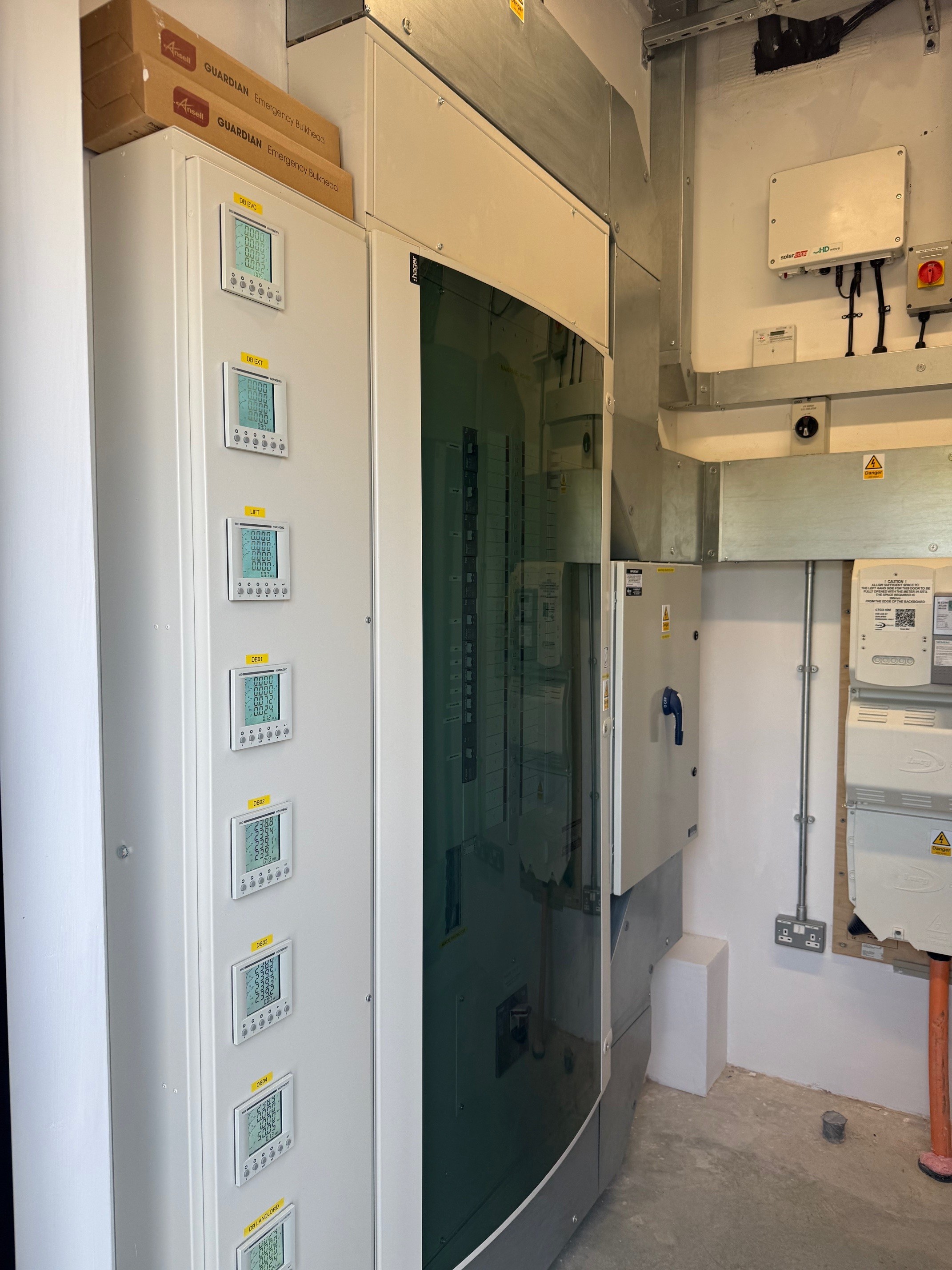 Staveley Town Basin , Staveley - Chesterfield 